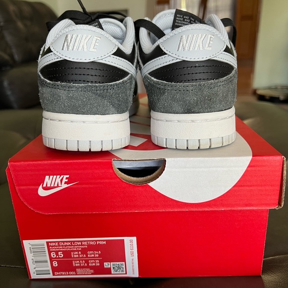 !!SOLD!! Nike Dunk Animal Pack- Zebra - Picture 5 of 10